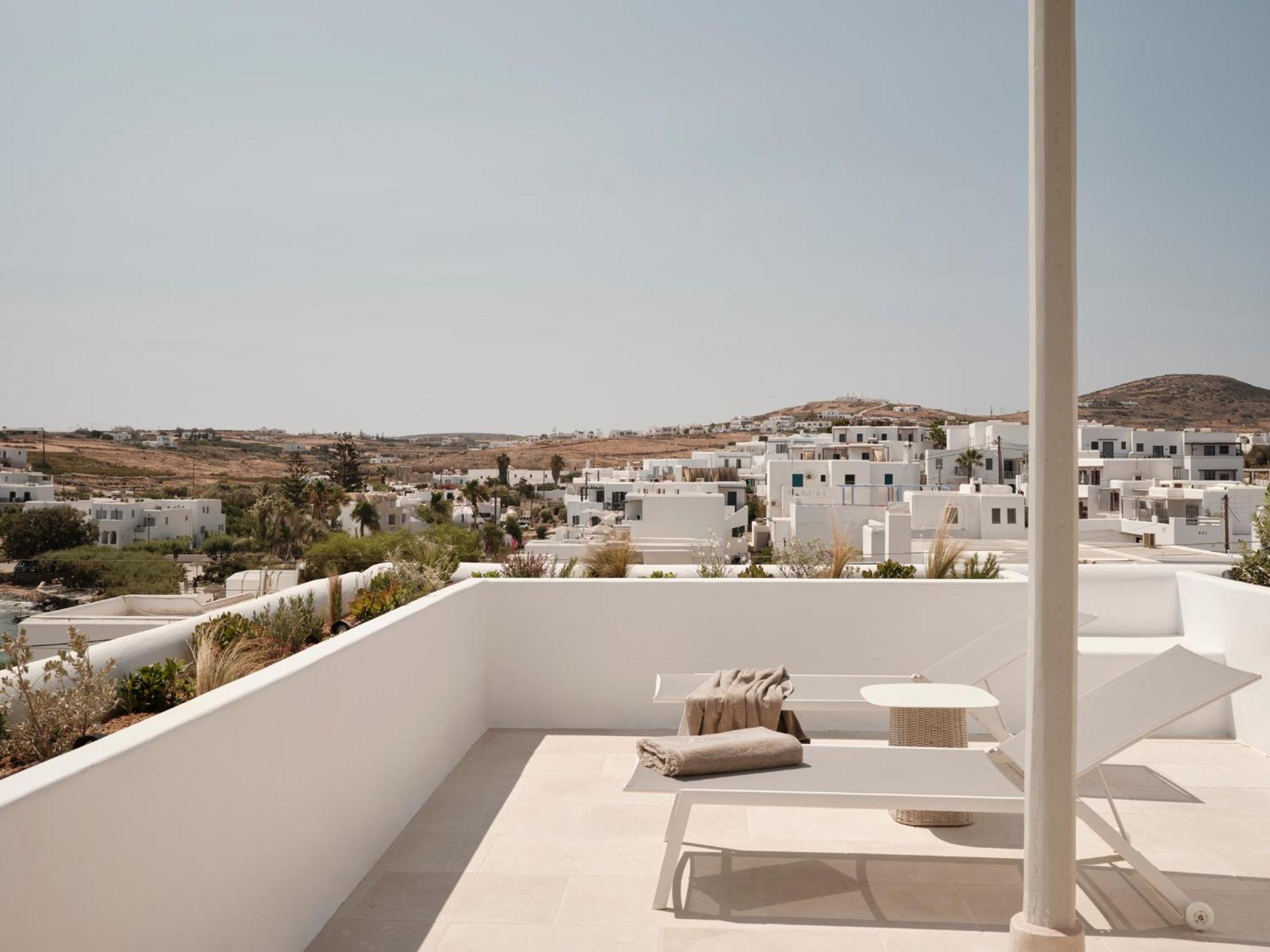 Akria Seaside Suites 나오우사 외부 사진