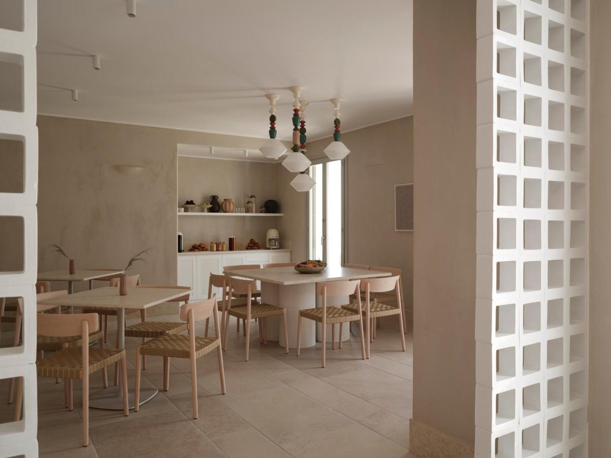 Akria Seaside Suites 나오우사 외부 사진